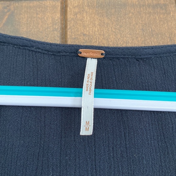 Free People SZ M black tiered dress. Long sleeves, elastic cuff & embroidery. - Picture 4 of 6